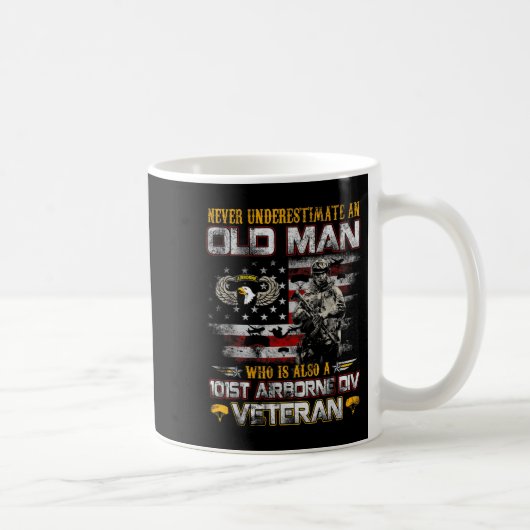 Mug Never Underestimate An Old Man 101st Airborne Vete (Droite)