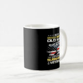 Mug Never Underestimate An Old Man Submarines Veteran  (Devant droit)