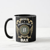 MUG NEVER_UNDERESTIMATE_POWER_OF_A_BAX (Gauche)