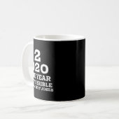 Mug New Year 2020 And Bad Optometry Jokes Eye Chart  (Devant gauche)