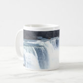 Mug Niagra tombe des produits (Devant gauche)