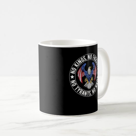 Mug No Kings In America No Fascists We The People Poli (Devant droit)