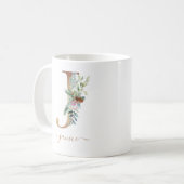 Mug Noel rustique Holly Red Berries Monogramme d'or J (Devant gauche)