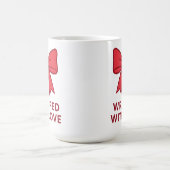 Mug Nœud rose enveloppé avec amour, esthétique coquett (Centre)
