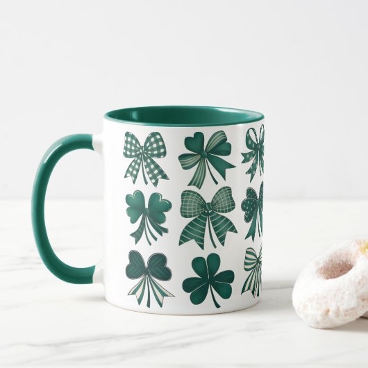 Mug Nœuds Coquette de la Saint-Patrick Shamrocks (Avec donut)