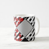 Mug Noir blanc avec patchwork rétro rouge (Devant droit)