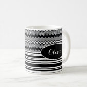 Mug Noir & Blanc Personnalisé, Zig Zags et Stripes (Devant droit)