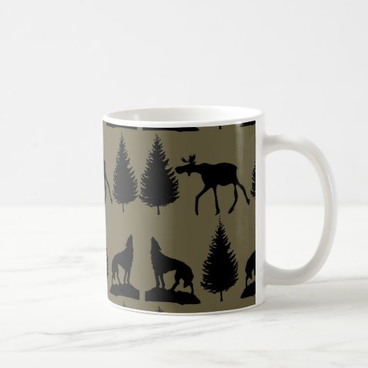 Mug Noir bronzage rustique d'orignaux de pins sauvages (Droite)