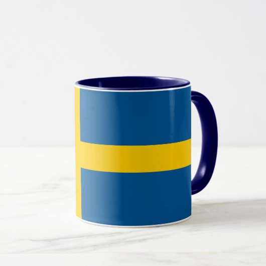 Mug noir Combo avec drapeau de la Suède (Devant droit)