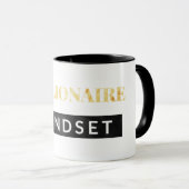 Mug Noir de mentalité de millionnaire et lettrage d'or (Devant droit)