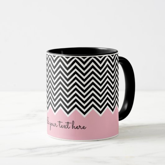Mug Noir et bébé rose moderne Chevron Custom TEXT (Devant droit)