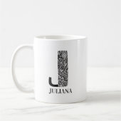 Mug Noir et blanc moderne J initial et nom (Gauche)