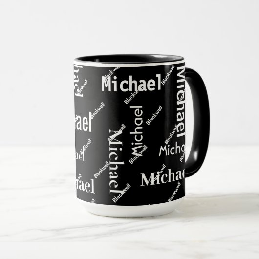 Mug Noir et blanc Répétition Premier & Nom Monogramme (Devant droit)