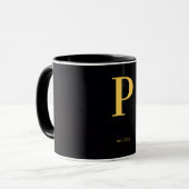 Mug noir lettre dorée P | Mug à monogramme minimal (Devant gauche)