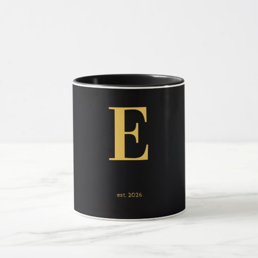 Mug noir lettre E or | Mug à monogramme minimalist (Centre)