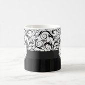 Mug Noir sur les mèches, les rayures et le monogramme (Centre)