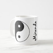 Mug Nom de blanc de noir de symbole de Yin Yang (Devant gauche)