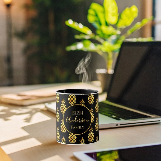 Mug Nom de famille des ananas en or noir