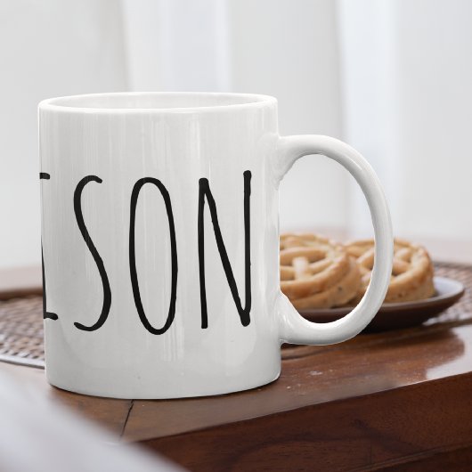 Mug Nom de famille, effet marqueur noir et blanc