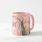 Mug Nom De Famille Élégant Monogramme Peach Tulips Pei (Devant droit)