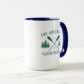 Mug Nom de famille Lake House Oars rustiques Pine Tree (Devant droit)