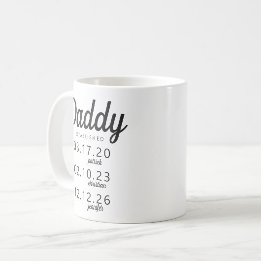 Mug Nom de la date de naissance de l'enfant établi (Devant gauche)