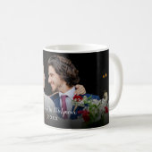 Mug Nom de votre photo de mariage préférée et date (Devant droit)