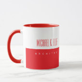 Mug Nom du monogramme et emploi Couleur rouge moderne (Gauche)