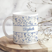 Mug Nom du script Fleur sauvage de couleur bleu marine