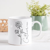 Mug Nom élégant de script Fleur de naissance du mois d