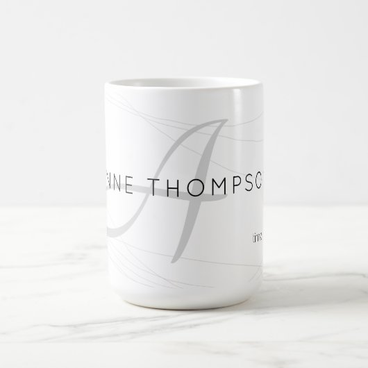 Mug nom élégant et initiale (monogramme) blanc 15 oz (Centre)