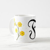 Mug Nom monogramme floral jaune d'aquarelle moderne (Devant gauche)