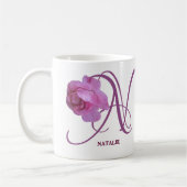 Mug Nom Natalie personnalisable joli rose fleurs (Gauche)