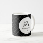 Mug Nom personnalisé Dr Docteur Graduation (Devant droit)