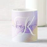 Mug Nom personnalisé Monogram Purple Aquarelle Luxe<br><div class="desc">Personnalisez facilement ce style glamour abstrait couleur lilas peinture et faux or spray arrière - plan avec vos détails personnalisés.</div>