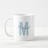 Mug Nom personnalisé Premier Cool de monogramme bleu (Gauche)