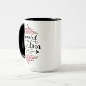 Mug Nommée Grand-mère 2025 Annonce de grossesse (Devant gauche)