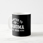 Mug Nommée Grand-mère dès 2026 Annonce de bébé (Devant gauche)