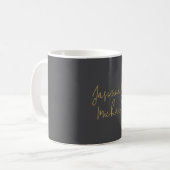 Mug Noms de couple calligraphiés gris et or Chic et él (Devant gauche)
