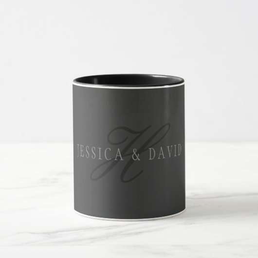 Mug Noms élégants & Monogramme | Gris foncé & clair (Centre)