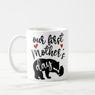 Mug Nos premiers Coeurs de la Fête des mères Mama Bear