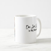 Mug Notre histoire d'amour est ma préférée (Devant droit)
