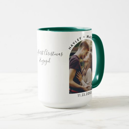 Mug Notre premier Noël engagé Photos personnalisées (Devant droit)