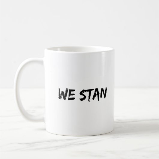 Mug NOUS ADORONS Écriture noire typo drôle cool (Gauche)