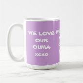 Mug NOUS AIMONS NOTRE CADEAU OUMA doux violet et blanc (Gauche)