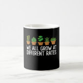 Mug Nous Augmentons Tous À Des Taux Différents (Centre)