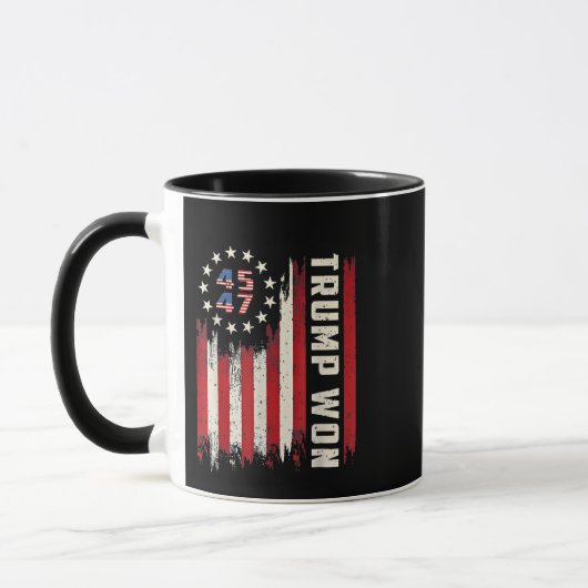 Mug Nous avons gagné TRUMP INAUGURATION Drapeau améric (Gauche)