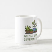 Mug nous grandissons tous à des rythmes différents amo (Devant droit)