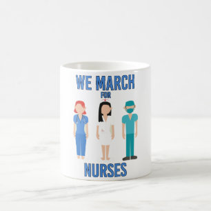 Mug Nous marchons pour les infirmières - Joli stand av