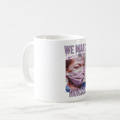 Mug Nous marchons pour les infirmières - Nourriture co (Devant gauche)